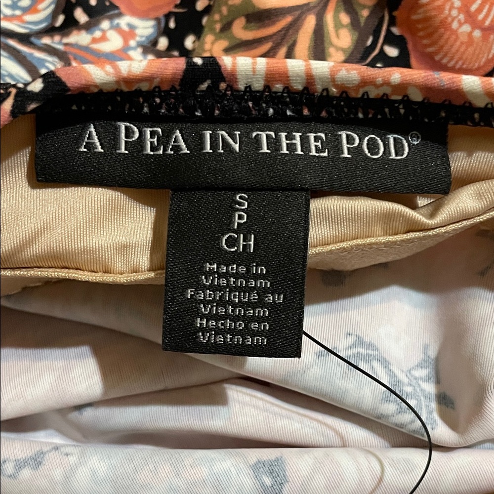 🎉HOST PICK 🎉Pea in the Pod Floral One Piece - Picture 6 of 9